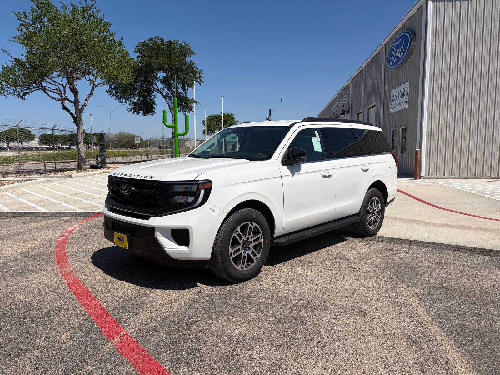 2026 Ford Expedition Active