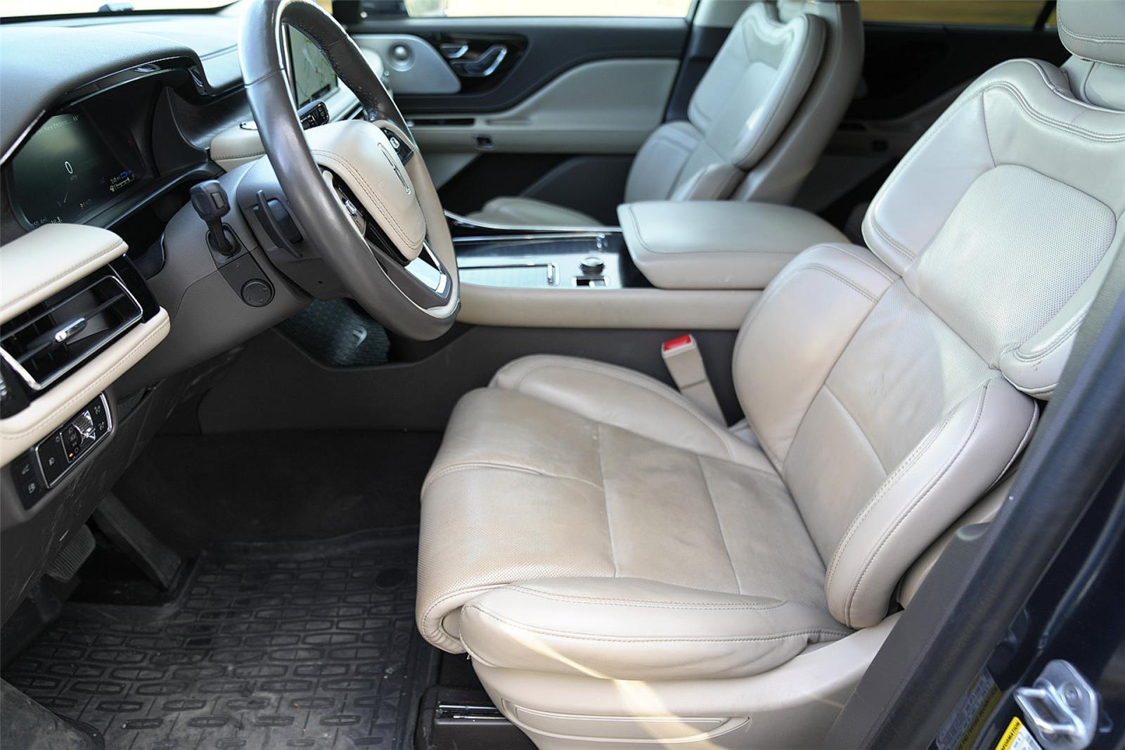 Used Car 2023 Lincoln Aviator  Grand Touring For Sale Under $50,000 In Round Rock, Texas