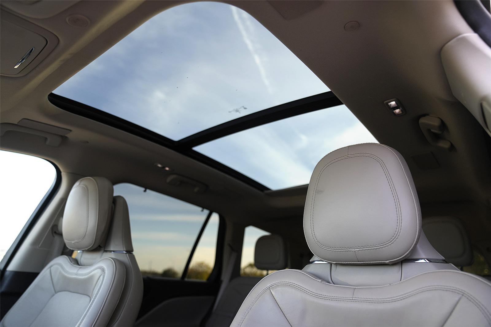 Used Car 2023 Lincoln Aviator  Grand Touring For Sale Under $50,000 In Round Rock, Texas