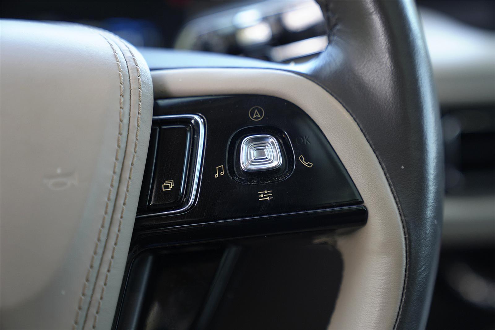 Used Car 2023 Lincoln Aviator  Grand Touring For Sale Under $50,000 In Round Rock, Texas