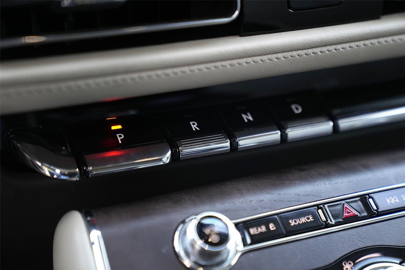 Used Car 2023 Lincoln Aviator  Grand Touring For Sale Under $50,000 In Round Rock, Texas