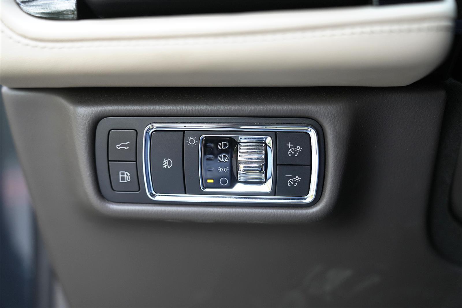 Used Car 2023 Lincoln Aviator  Grand Touring For Sale Under $50,000 In Round Rock, Texas