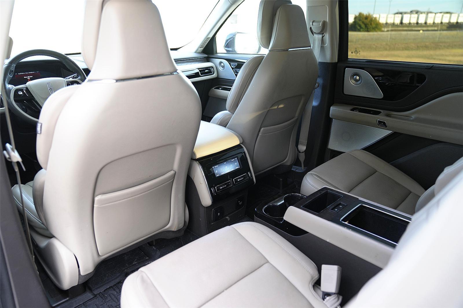 Used Car 2023 Lincoln Aviator  Grand Touring For Sale Under $50,000 In Round Rock, Texas