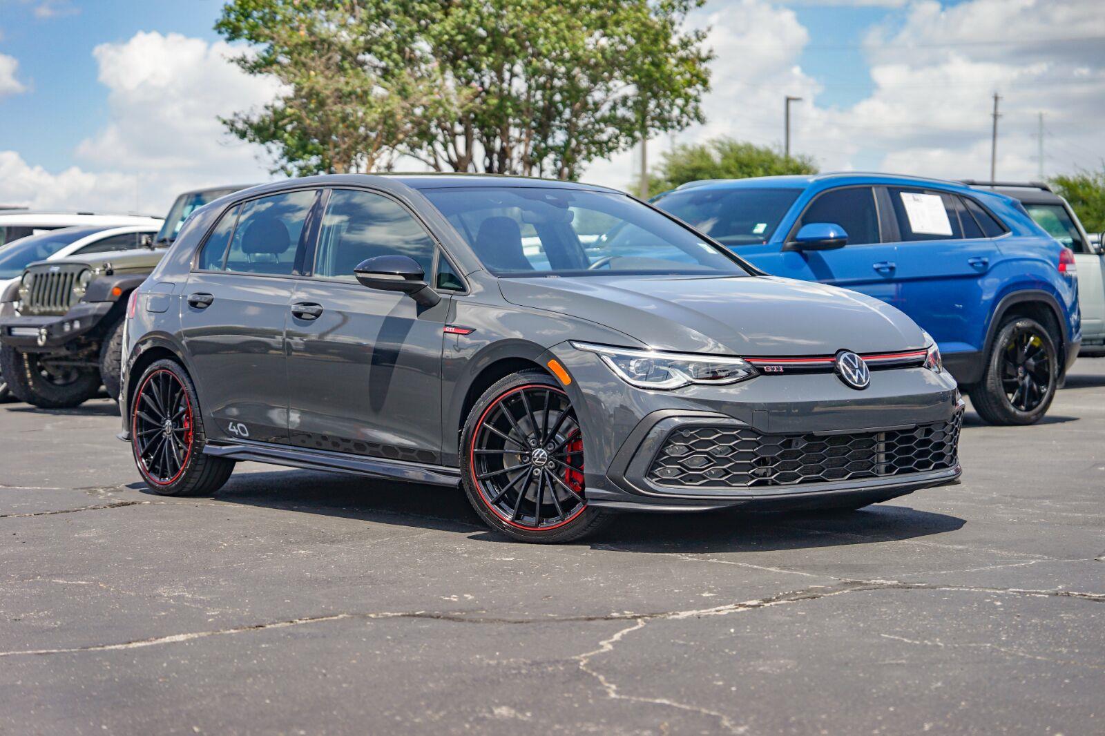 Urano Gray w/Black Roof 2023 Volkswagen Golf GTI Hatchback Front-Wheel Drive Automatic