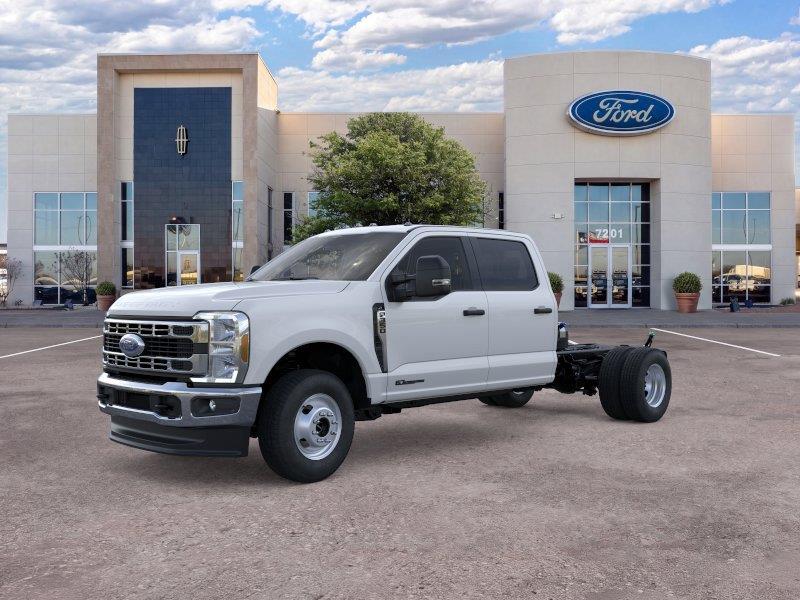 White 2026 Ford F-350 Super Duty Chassis Automatic