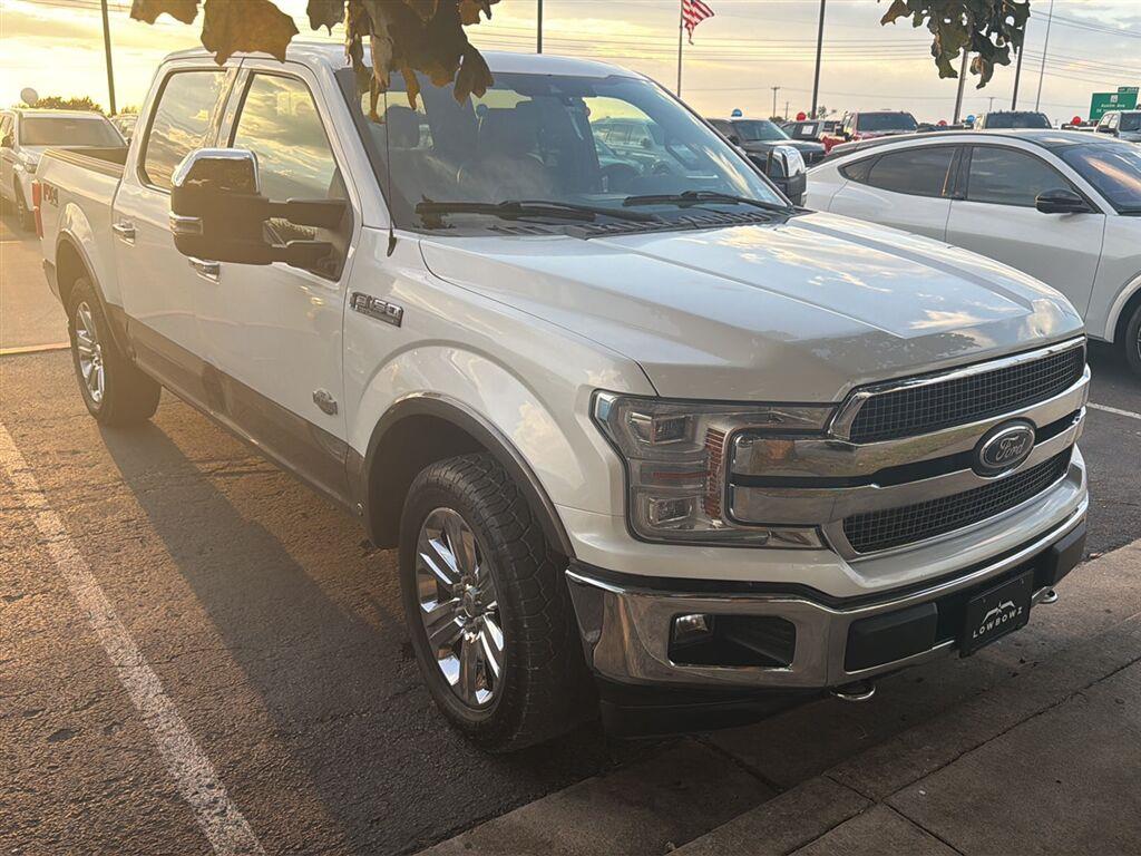 White Platinum Metallic Tri-Coat/Stone Gray 2018 Ford F-150 Pickup Truck Four-Wheel Drive Automatic