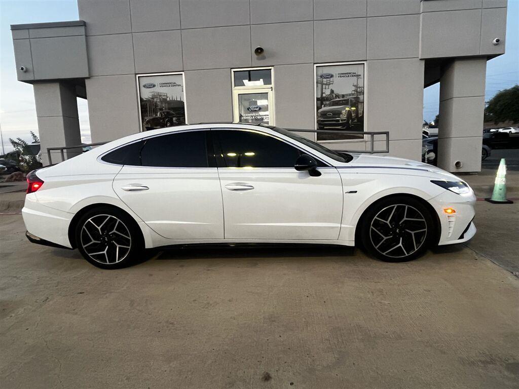 Quartz White 2021 Hyundai Sonata Sedan Front-Wheel Drive Automatic