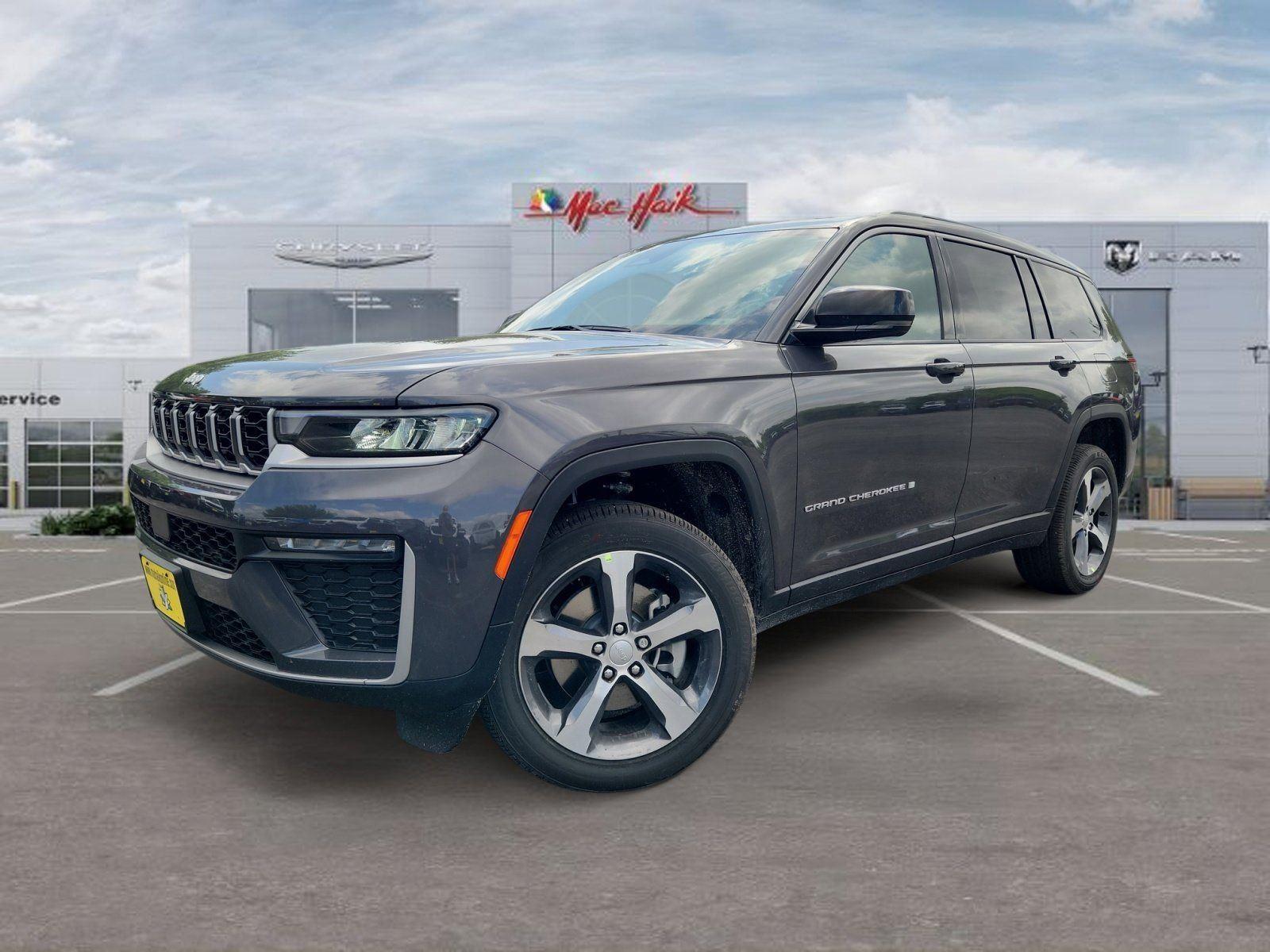 Baltic Gray Metallic Clearcoat 2026 Jeep Grand Cherokee L SUV / Crossover Four-Wheel Drive 8-Speed Automatic