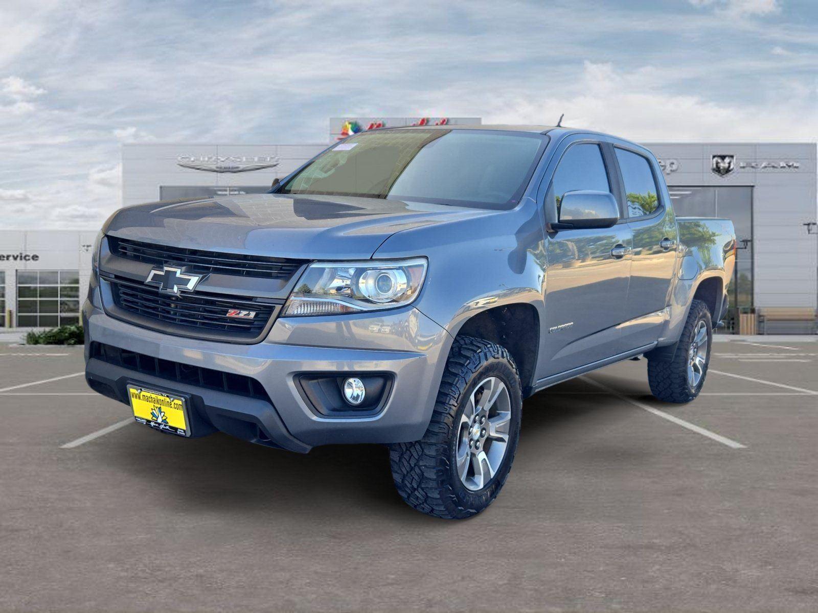 Silver Ice Metallic 2020 Chevrolet Colorado Pickup Truck Four-Wheel Drive 8-Speed Automatic
