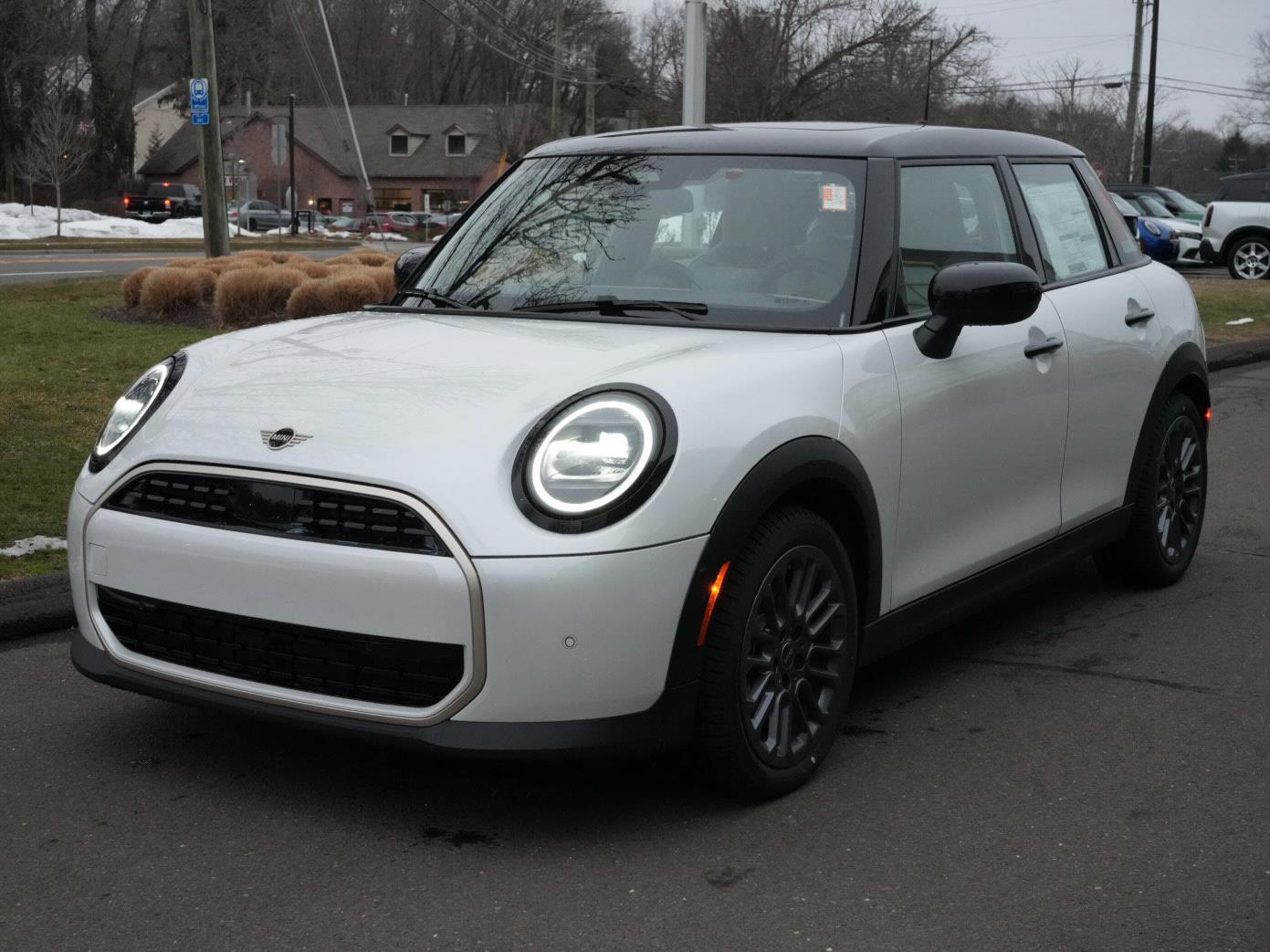Nanuq White Metallic 2026 MINI Cooper Hatchback Front-Wheel Drive Automatic