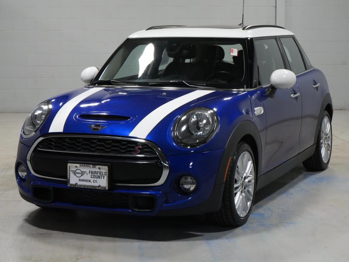 Starlight Blue Metallic 2019 MINI Cooper S 4-Door Hatchback FWD Hatchback Front-Wheel Drive Automatic