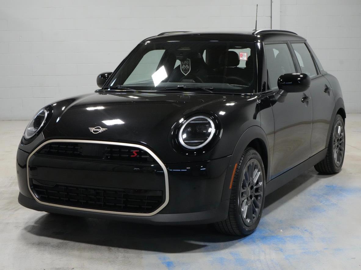 Midnight Black II Metallic 2026 MINI Cooper S 4-Door Hatchback FWD Hatchback Front-Wheel Drive 7-Speed Dual Clutch