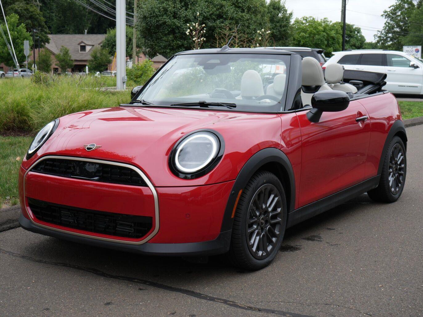 Chili Red II 2026 MINI Cooper Hatchback Front-Wheel Drive Automatic