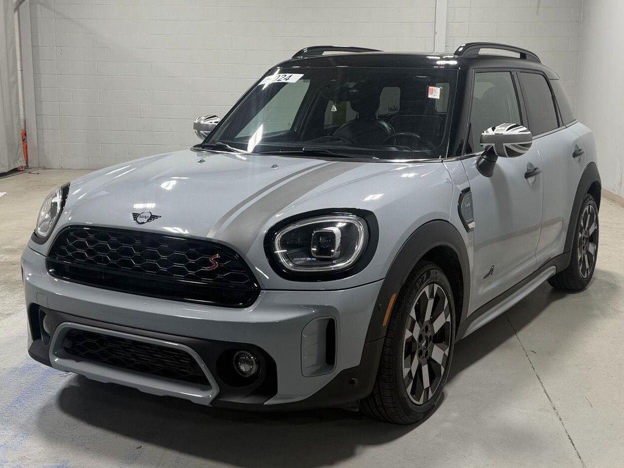 Gray (Momentum Grey) 2024 MINI Countryman SUV / Crossover All-Wheel Drive Automatic