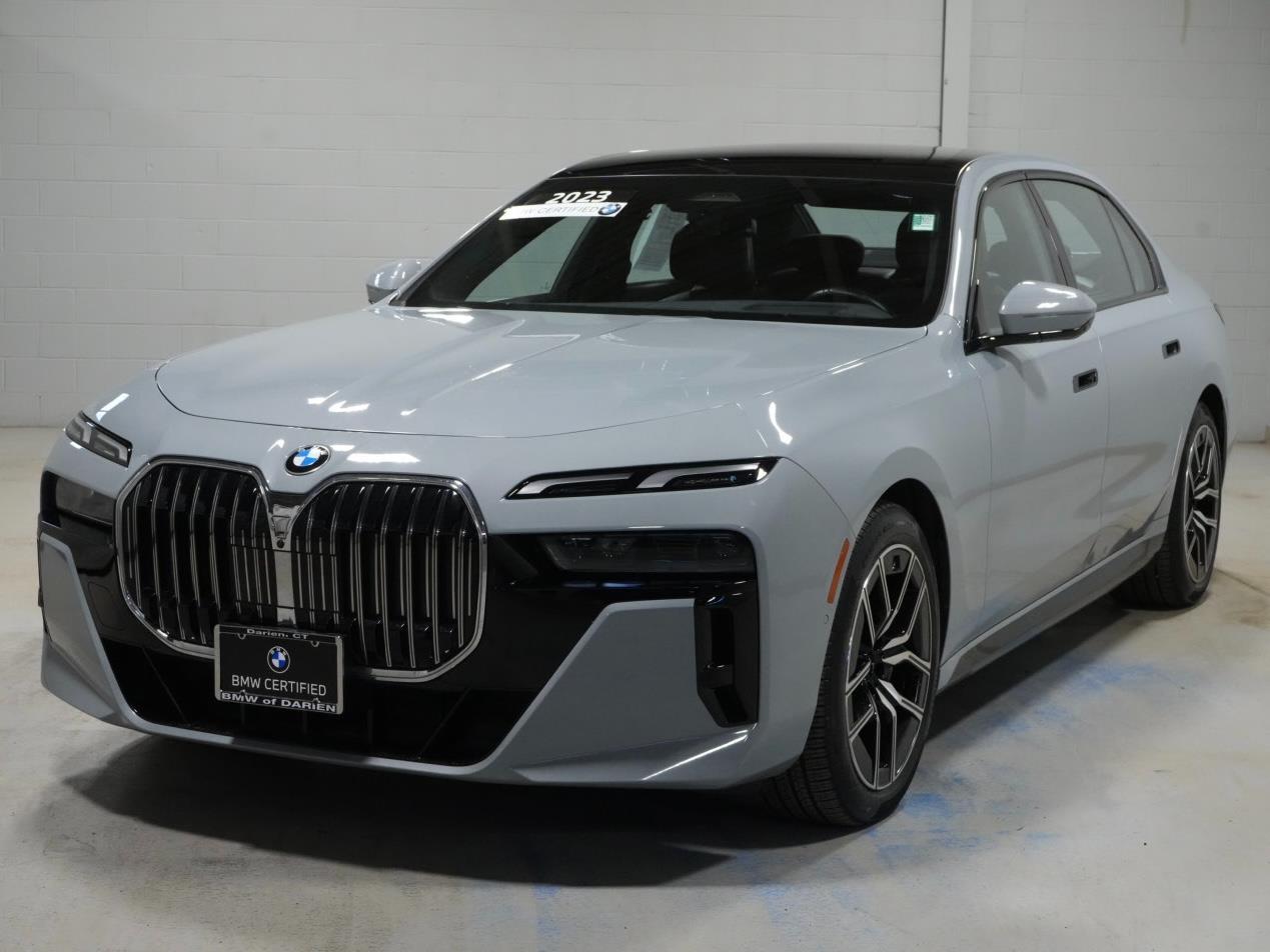 Gray (Brooklyn Grey Metallic) 2023 BMW 7 Series Sedan All-Wheel Drive Automatic