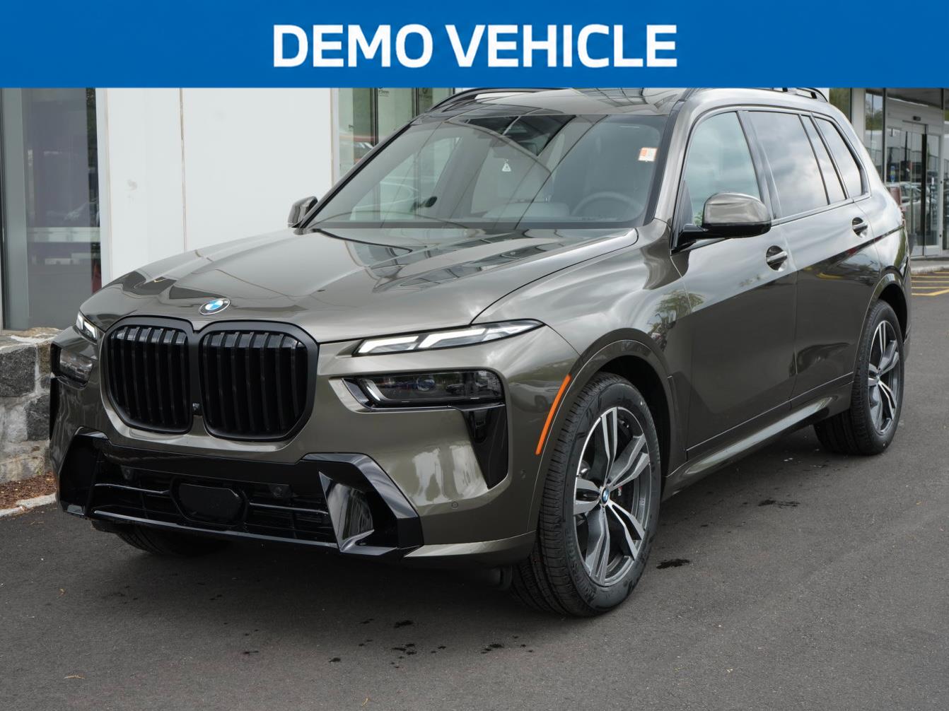 Manhattan Green Metallic 2027 BMW X7 xDrive40i SUV / Crossover All-Wheel Drive Automatic