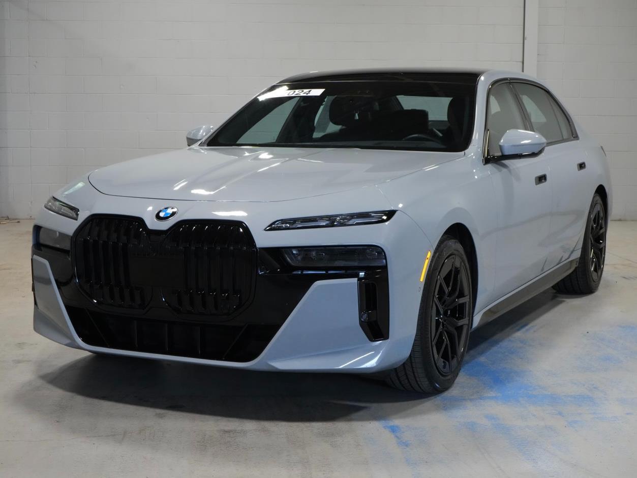 2024 BMW 7 Series 760i xDrive AWD