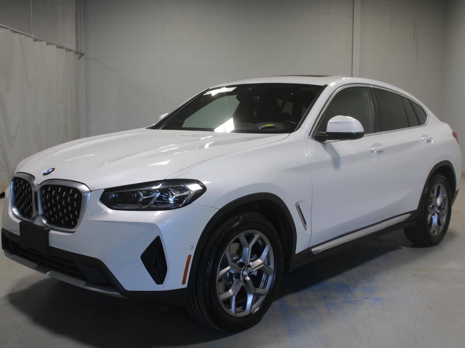  2024 BMW X4 xDrive30i AWD   