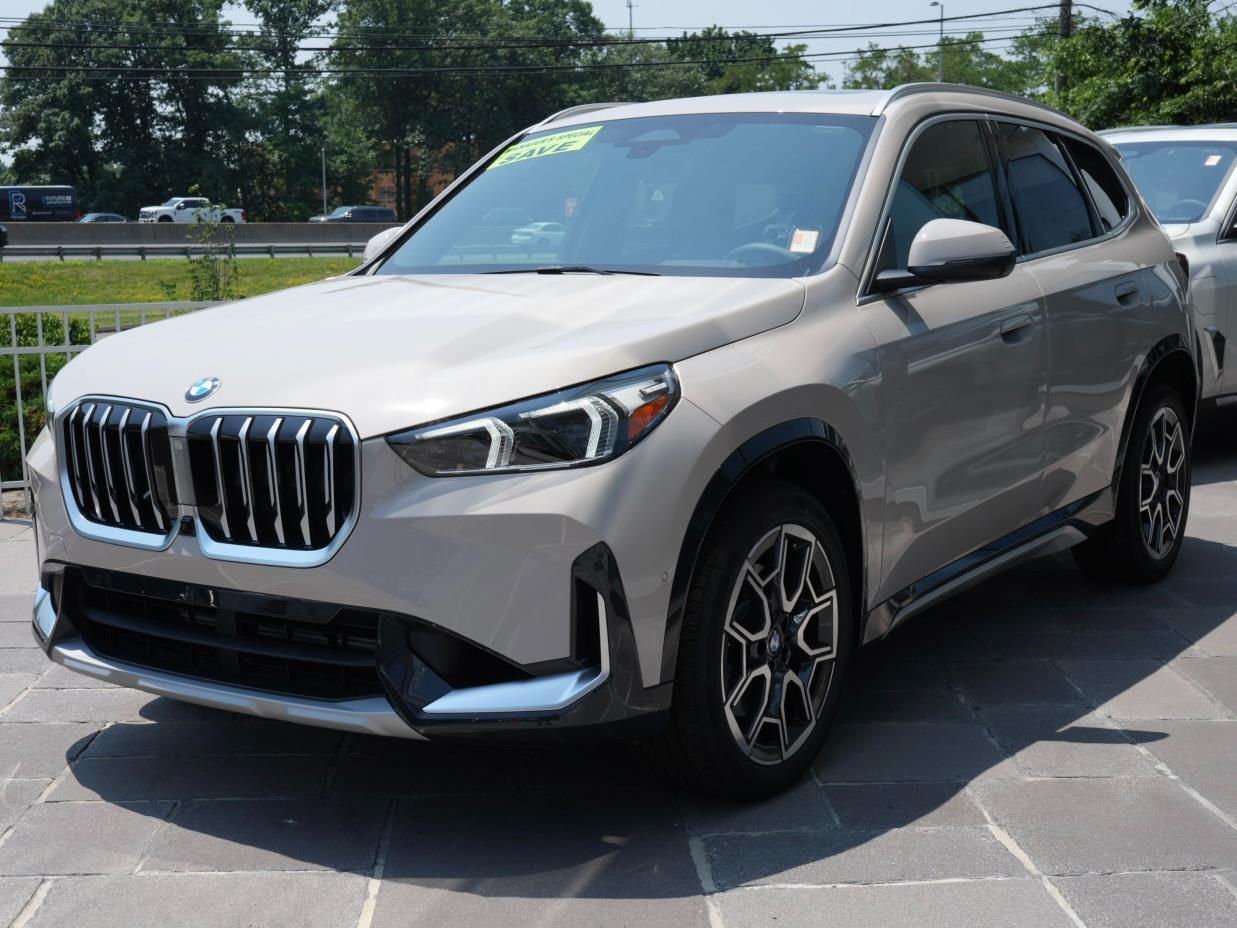 Gray (Dune Grey Metallic) 2026 BMW X1 SUV / Crossover All-Wheel Drive 7-Speed Dual Clutch