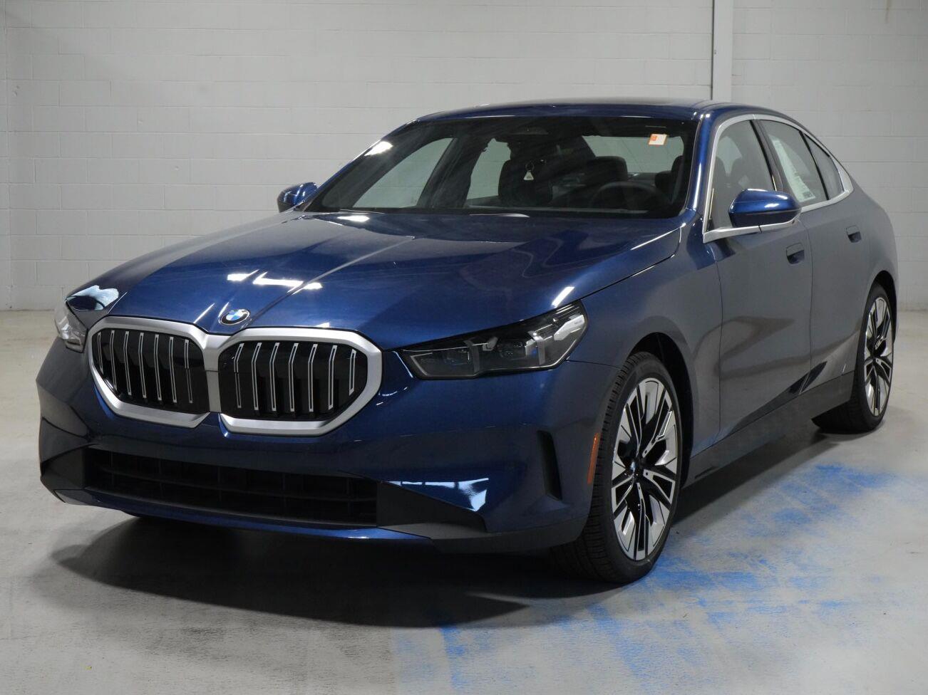 Phytonic Blue Metallic 2026 BMW 5 Series Sedan All-Wheel Drive Automatic