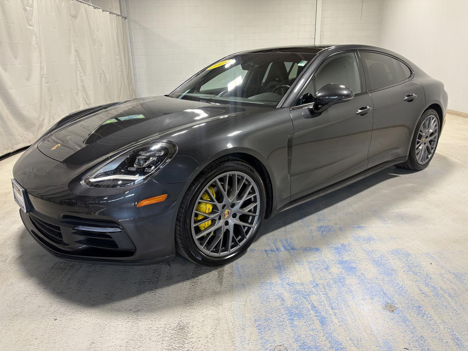 2018 Porsche Panamera 4 AWD
