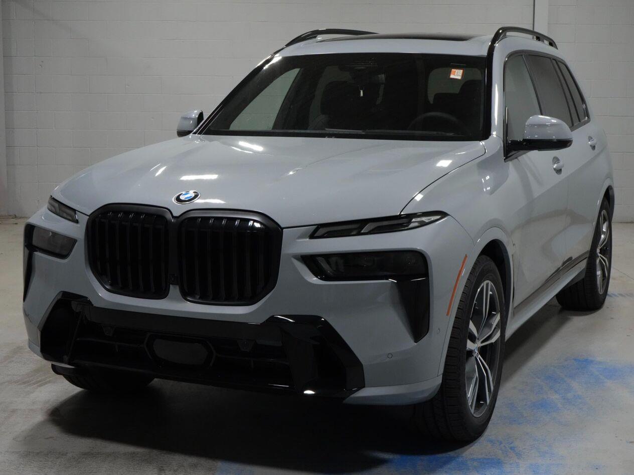 Gray (Brooklyn Grey Metallic) 2027 BMW X7 SUV / Crossover All-Wheel Drive Automatic
