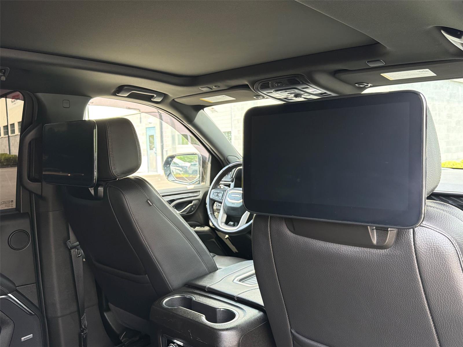 Used 2024 Onyx Black GMC Denali image 37