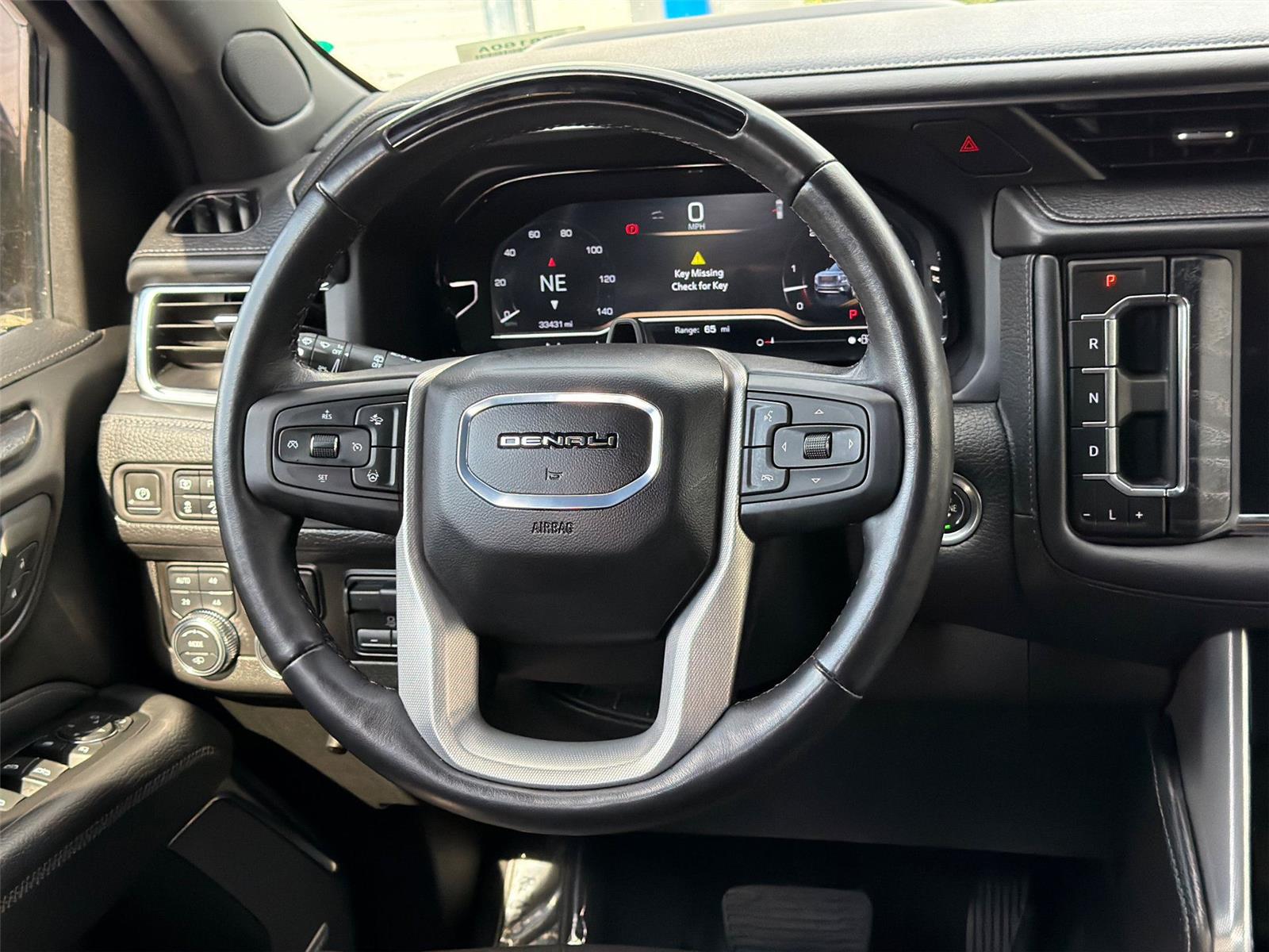 Used 2024 Onyx Black GMC Denali image 16