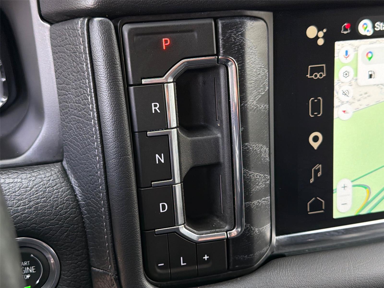 Used 2024 Onyx Black GMC Denali image 17