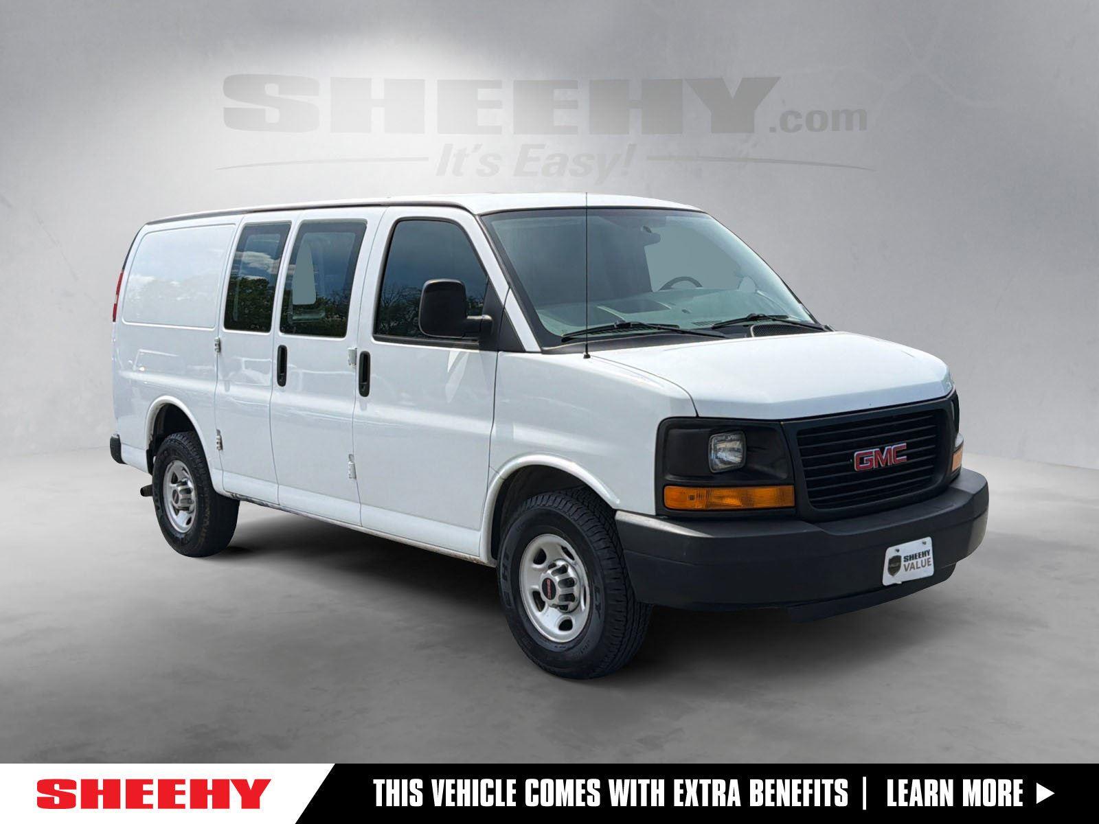 Summit White 2016 GMC Savana Cargo 2500 RWD Van Rear-Wheel Drive 6-Speed Automatic