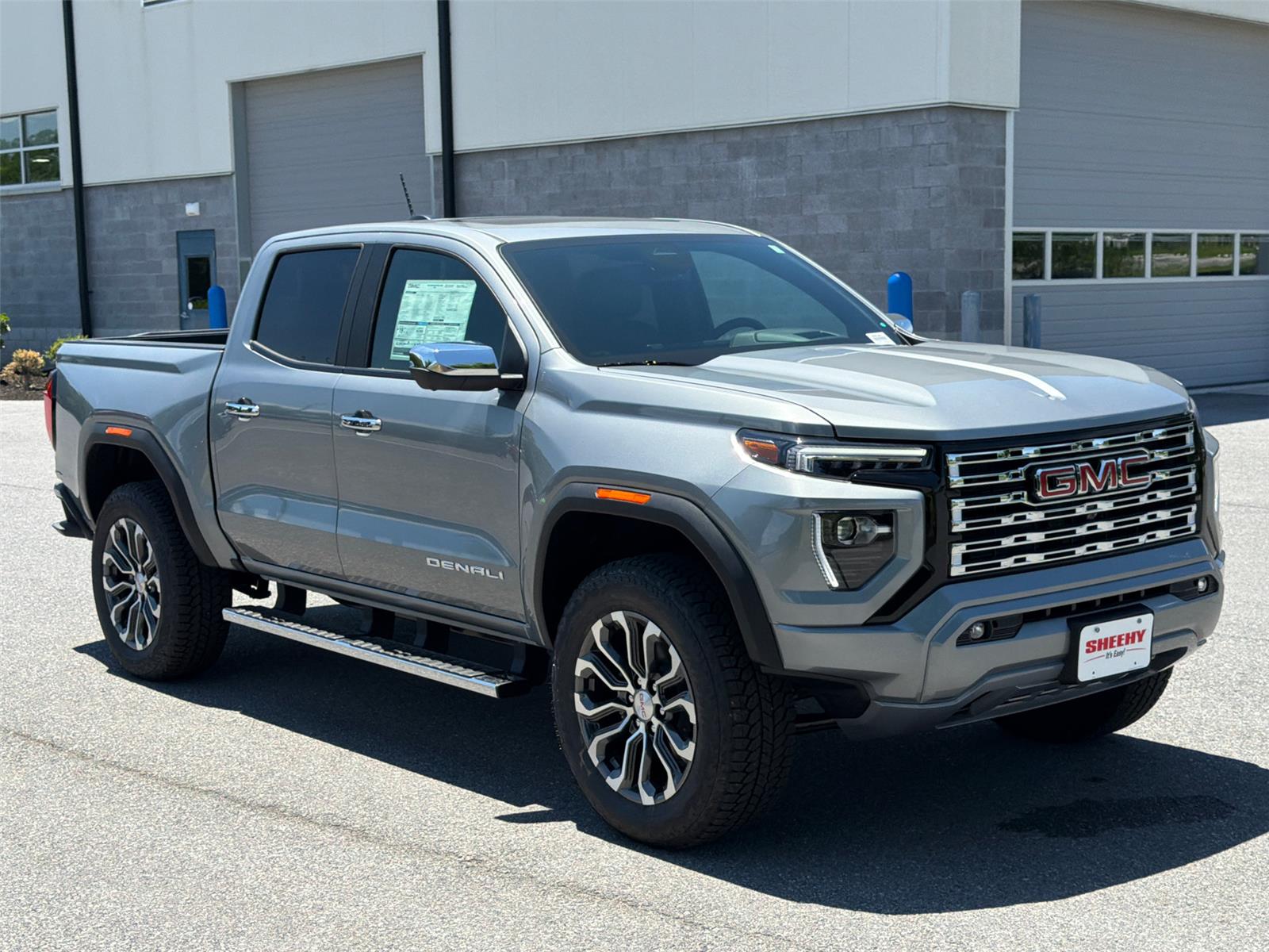 Sterling Metallic 2026 GMC Canyon Denali Crew Cab 4WD Pickup Truck Four-Wheel Drive 8-Speed Automatic