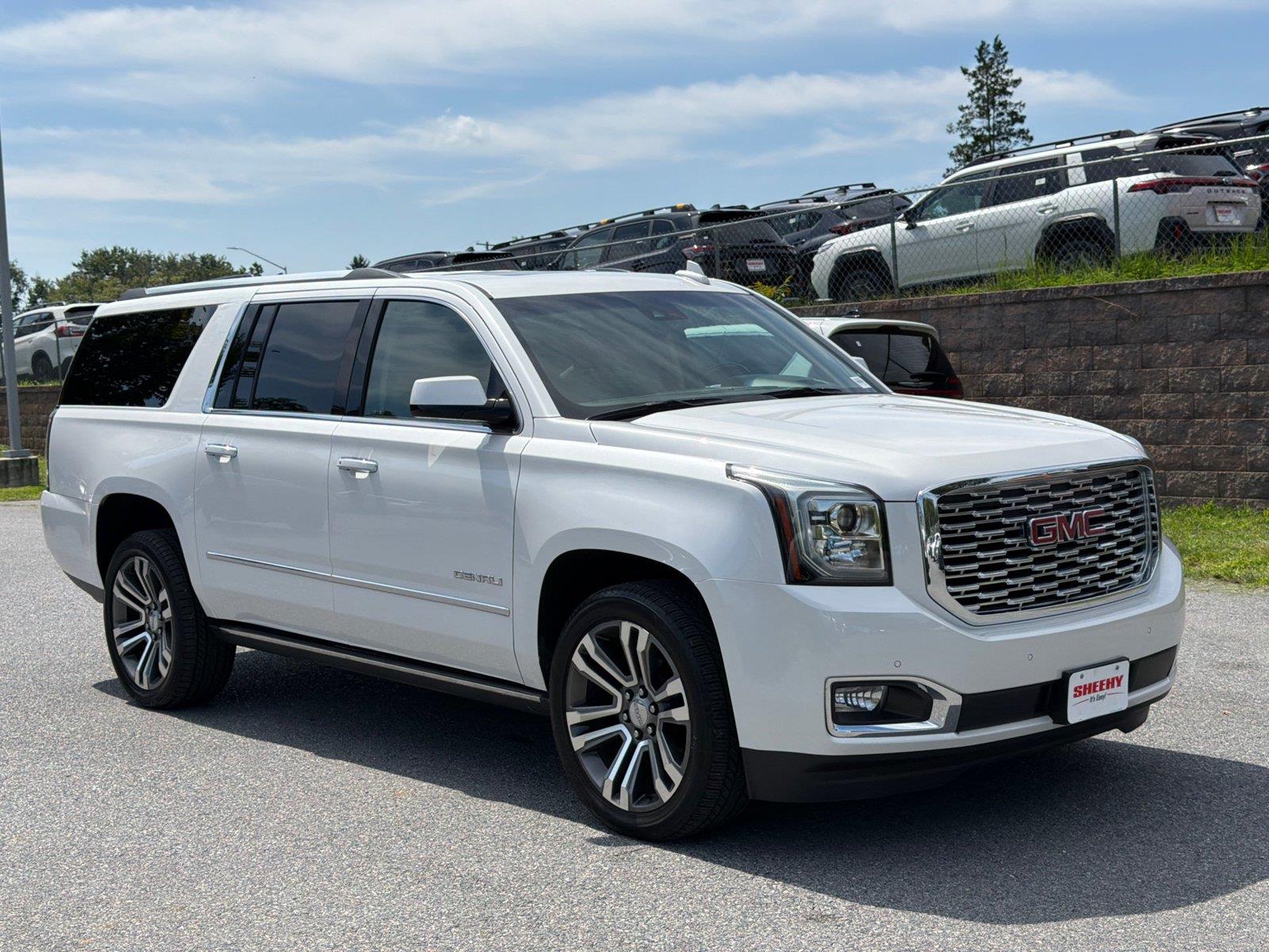 White Frost Tricoat 2020 GMC Yukon XL SUV / Crossover Four-Wheel Drive Automatic