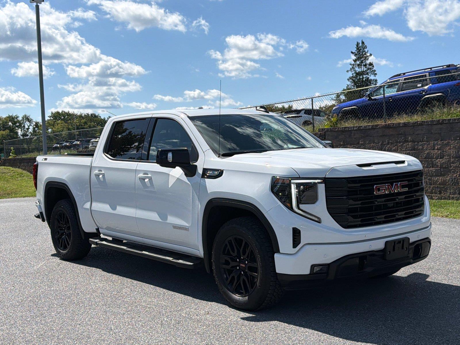 2026 GMC Sierra 1500 Elevation Crew Cab 4WD