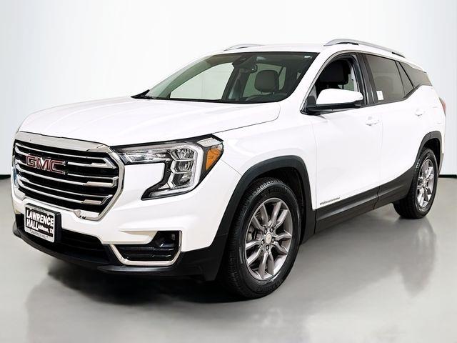 Summit White 2022 GMC Terrain SUV / Crossover Front-Wheel Drive 9-Speed Automatic Overdrive