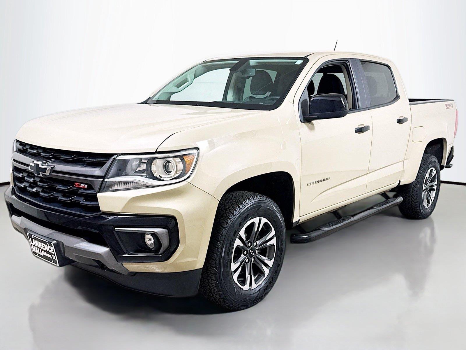Sand Dune Metallic 2021 Chevrolet Colorado Pickup Truck 4X2 8-Speed Automatic