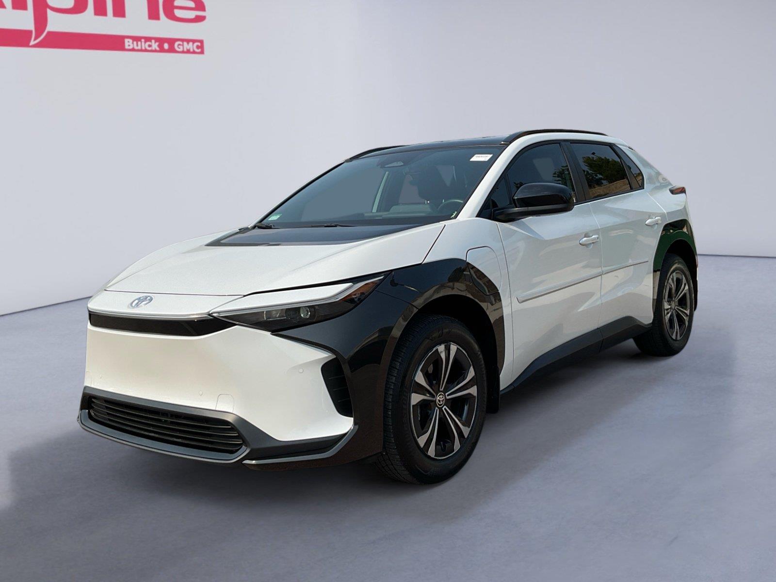 2025 Toyota bZ4X XLE AWD