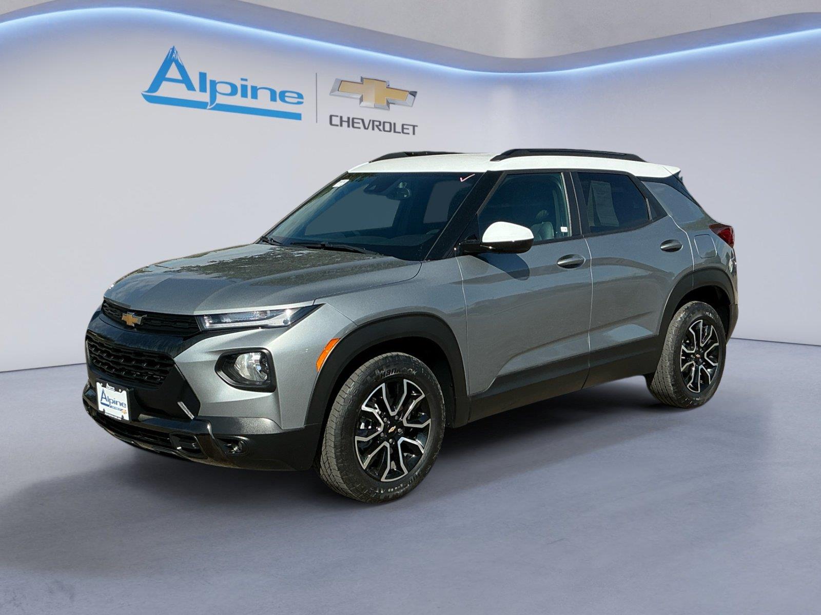 Sterling Gray Metallic 2023 Chevrolet Trailblazer SUV / Crossover Front-Wheel Drive Continuously Variable Transmission