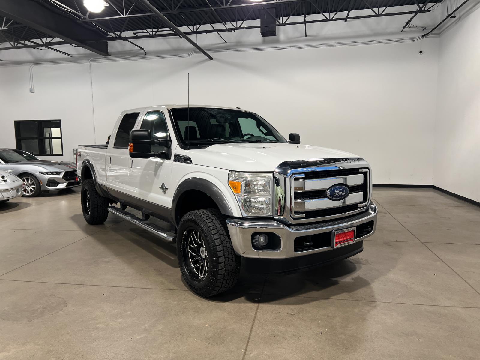 2014 Ford F-350 Super Duty Lariat Crew Cab 4WD