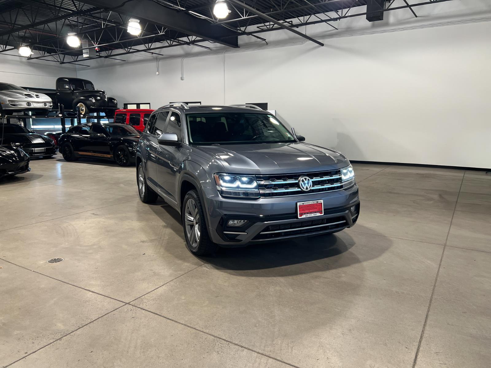 Platinum Gray Metallic 2018 Volkswagen Atlas SEL 4Motion SUV / Crossover All-Wheel Drive Automatic