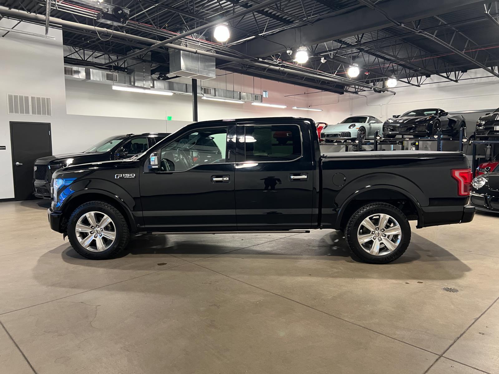 View vehicle photo 6