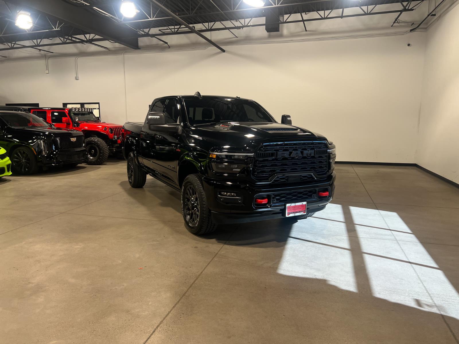 Diamond Black Crystal Pearlcoat 2025 RAM 2500 Limited Crew Cab 4WD Pickup Truck Four-Wheel Drive 8-Speed Automatic