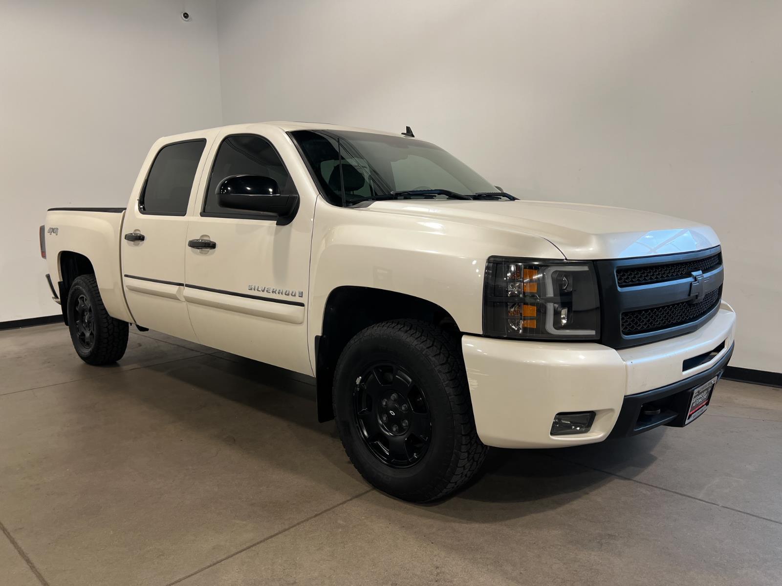 2009 Chevrolet Silverado 1500 LTZ Crew Cab 4WD