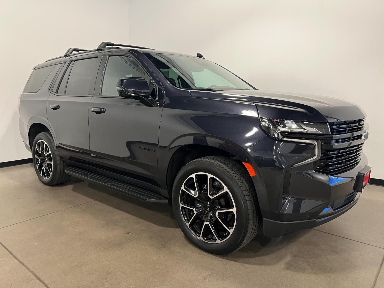 Dark Ash Metallic 2023 Chevrolet Tahoe SUV / Crossover Four-Wheel Drive Automatic