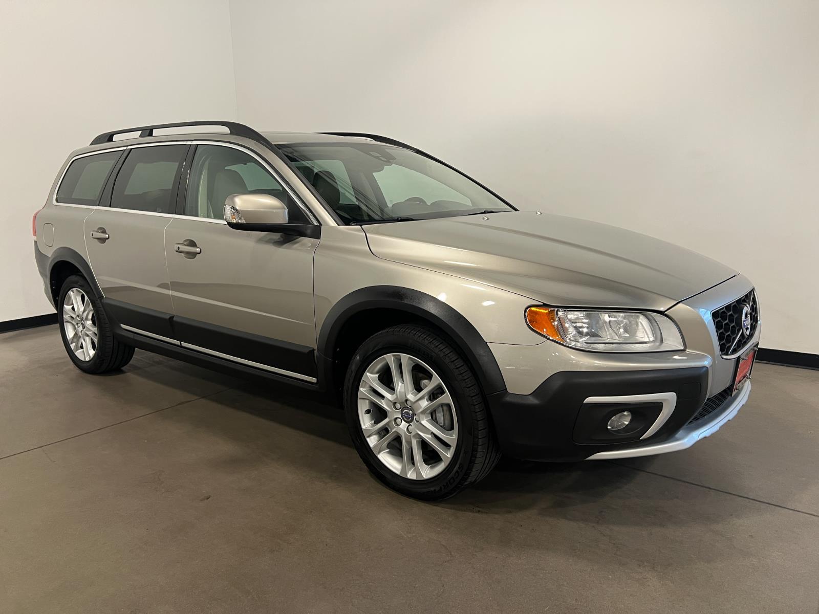 2016 Volvo XC70 T5 Premier AWD