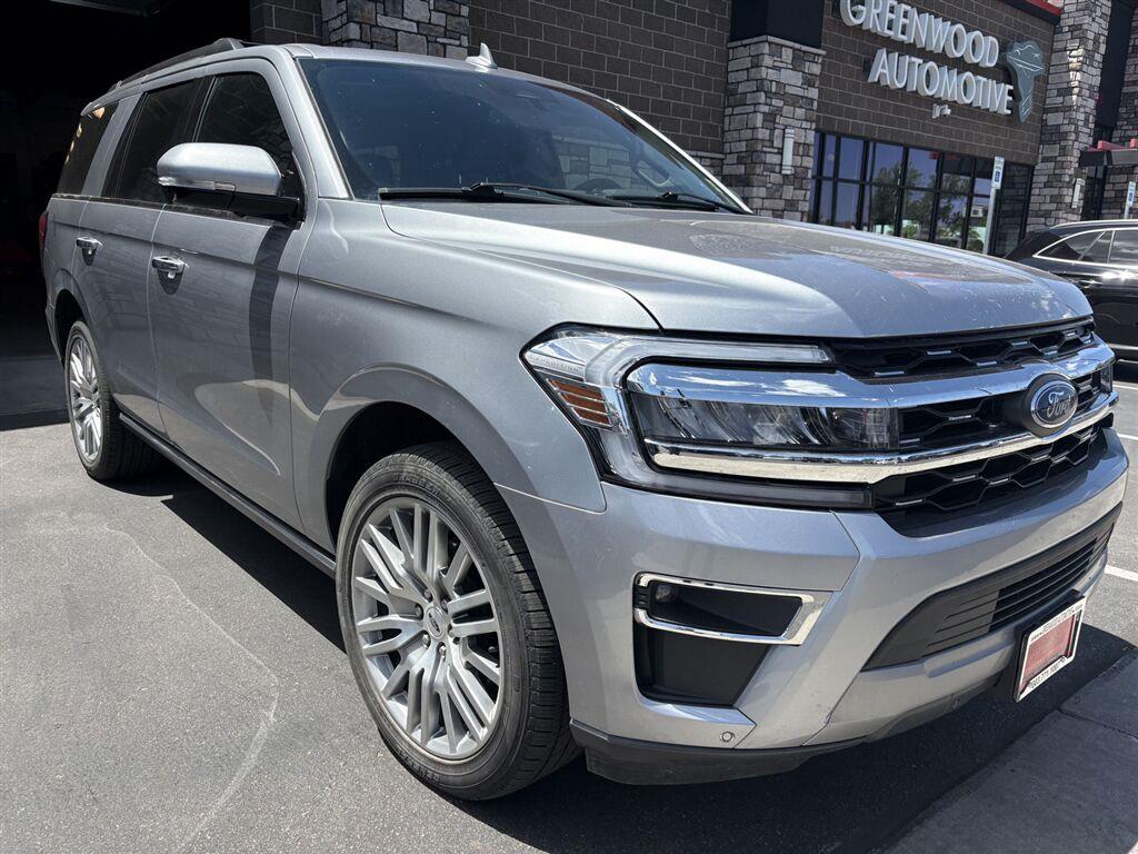 Dark Matter Gray Metallic 2024 Ford Expedition SUV / Crossover Four-Wheel Drive Automatic
