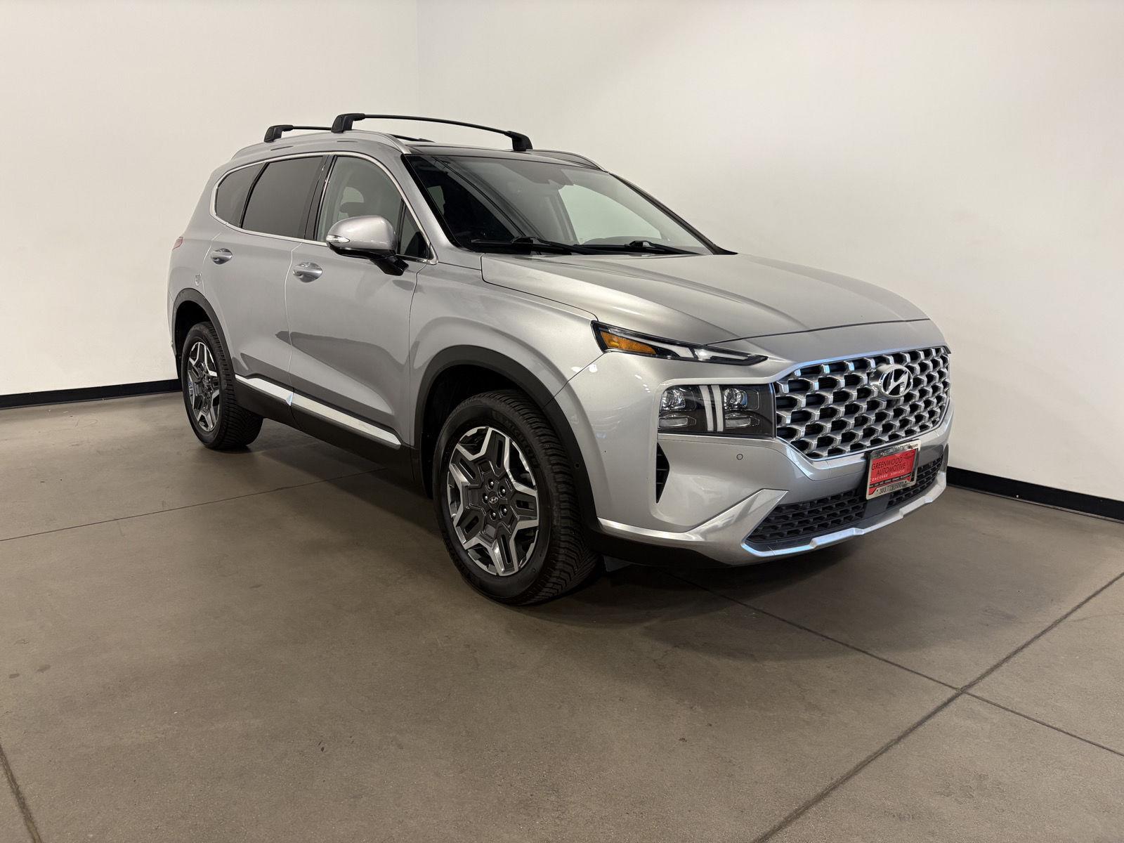 Shimmering Silver 2022 Hyundai Santa Fe SUV / Crossover All-Wheel Drive Automatic