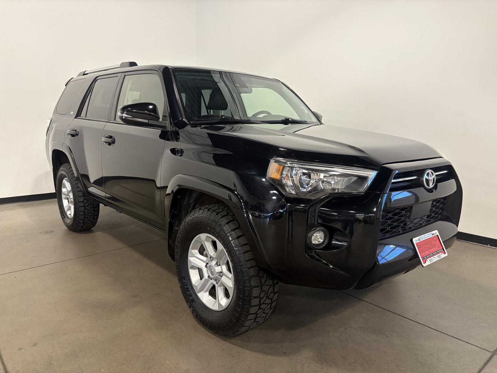 Midnight Black Metallic 2021 Toyota 4Runner SUV / Crossover Four-Wheel Drive Automatic