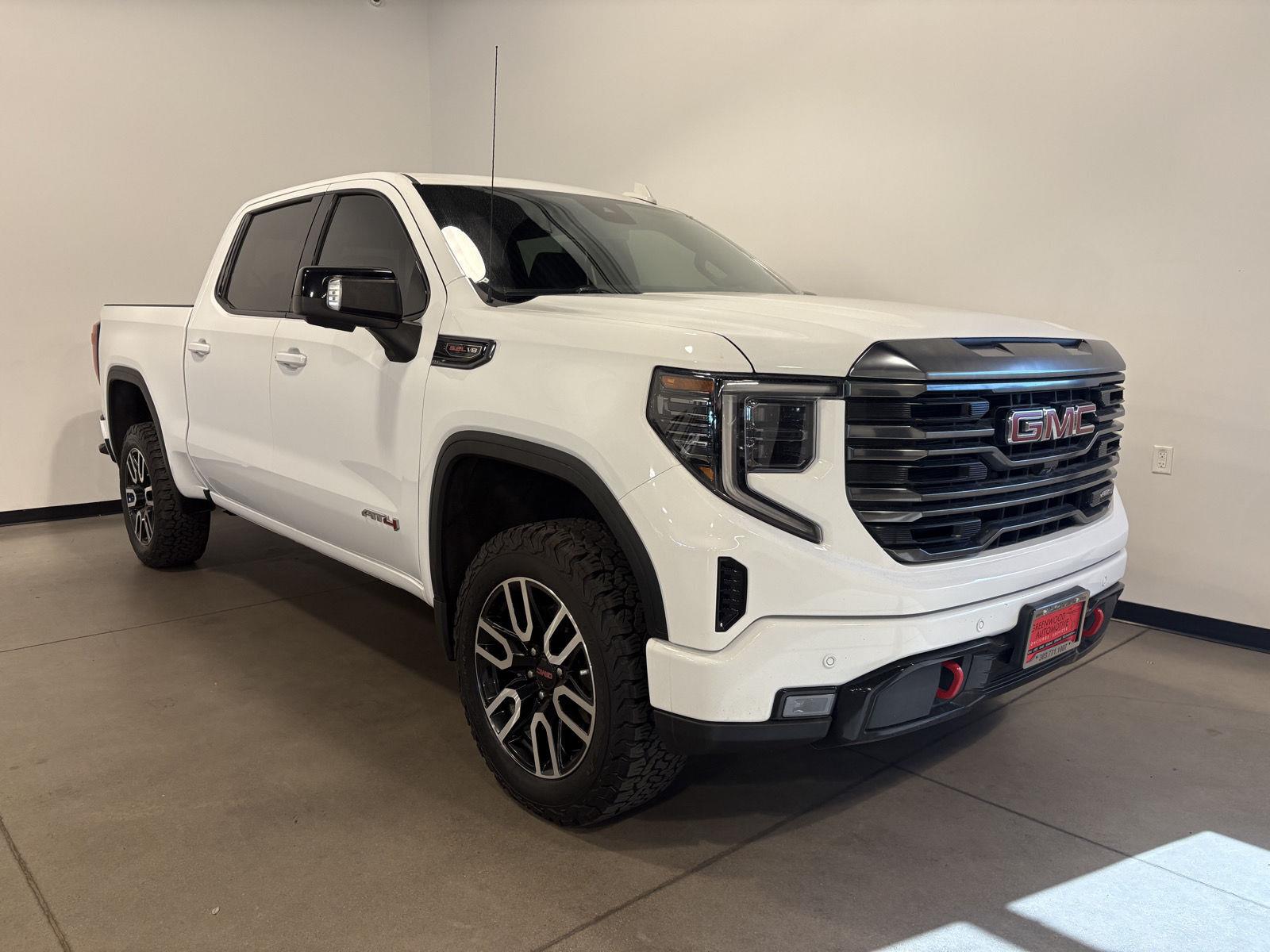 Summit White 2023 GMC Sierra 1500 Pickup Truck Four-Wheel Drive Automatic