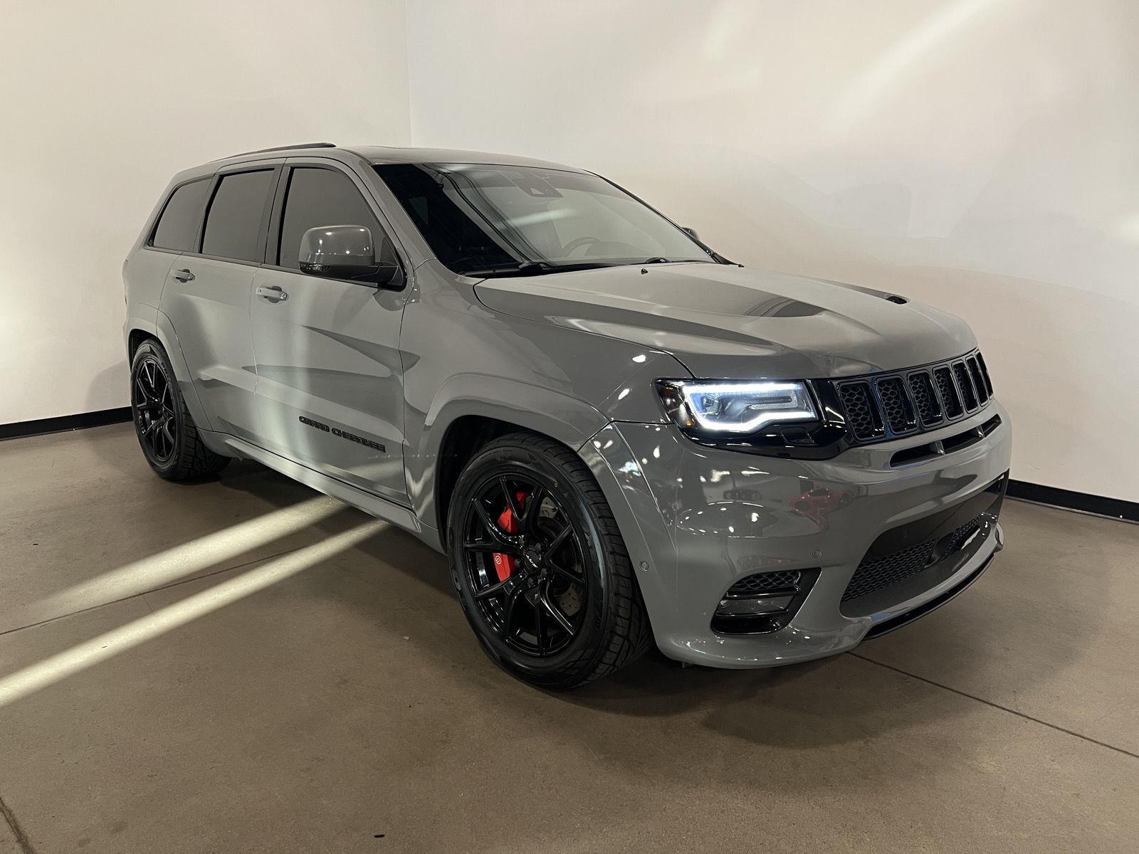 Sting-Grey 2019 Jeep Grand Cherokee SUV / Crossover Four-Wheel Drive 8-Speed Automatic