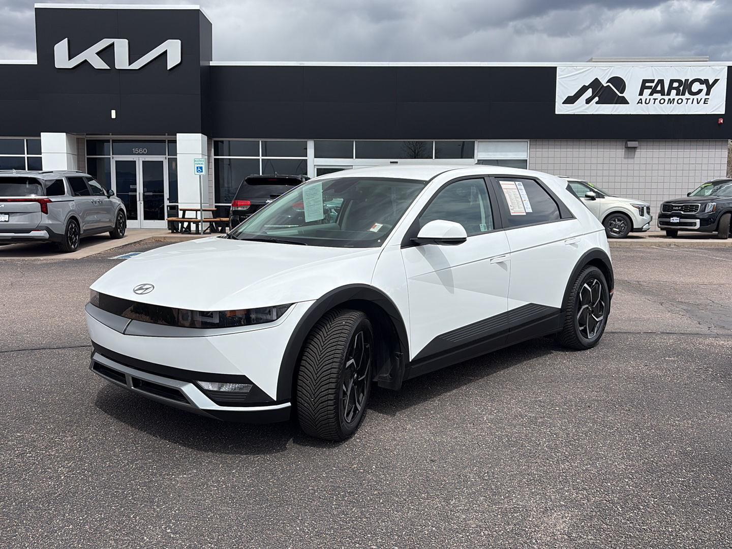 Atlas White 2024 Hyundai Ioniq 5 SE AWD SUV / Crossover All-Wheel Drive Automatic